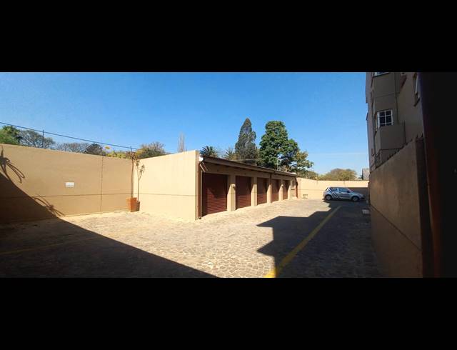 2 BEDROOM SECTIONAL TITLE FOR SALE IN BLACKHEATH